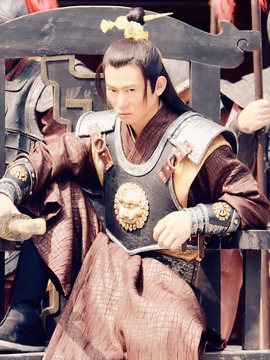 小旋风柴进之簪花请命