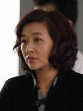 院里院外一家人